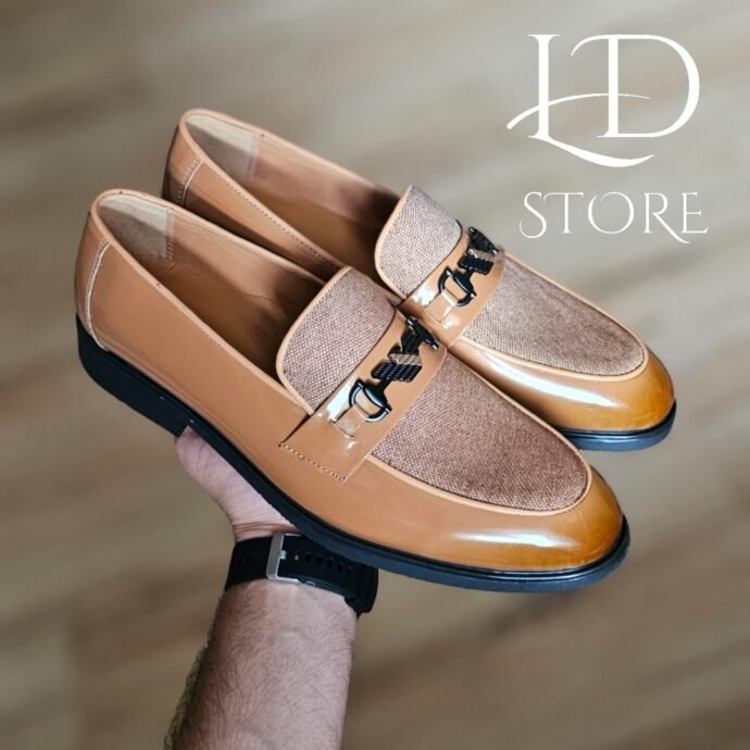 "حذاء ارماني ARMANI لامع 👞✨ البس وحدك غير بشوية صرف!"