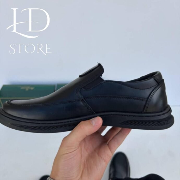 ⁦" صباط سليب أون (Slip-On) من الجلد الطبيعي ... ستيل كلاس✨ وراحة تدوم "⁩ - الصورة ⁦3⁩