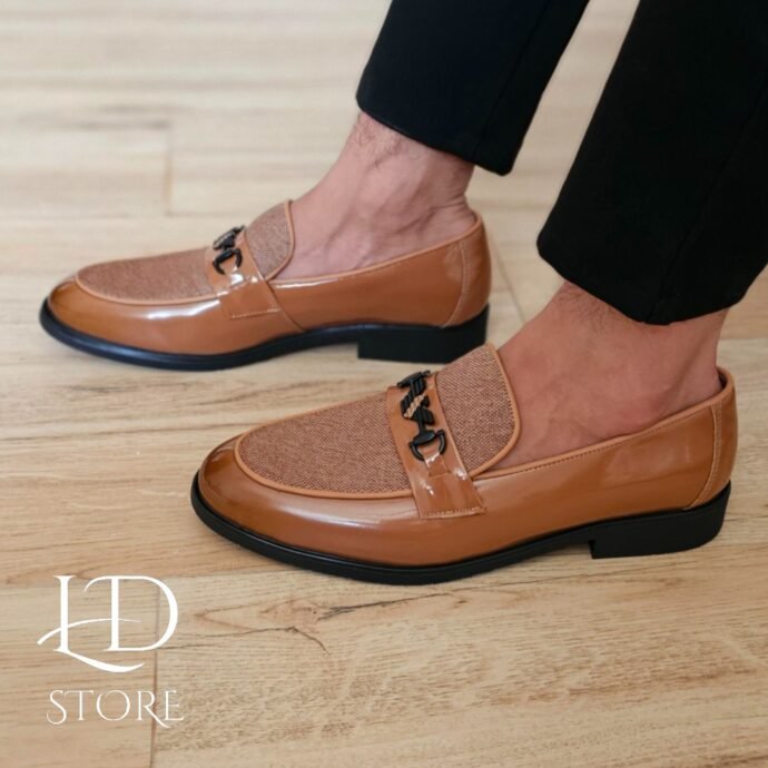 "حذاء ارماني ARMANI لامع 👞✨ البس وحدك غير بشوية صرف!"