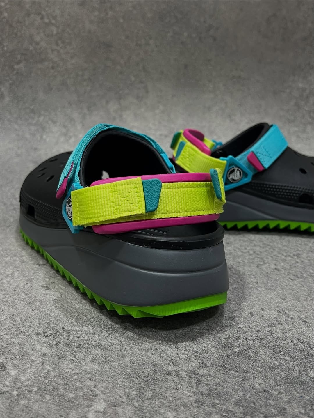 😍❤ Crocs Sabot Classic Hiker clogs avec meilleur qualité - الصورة 8